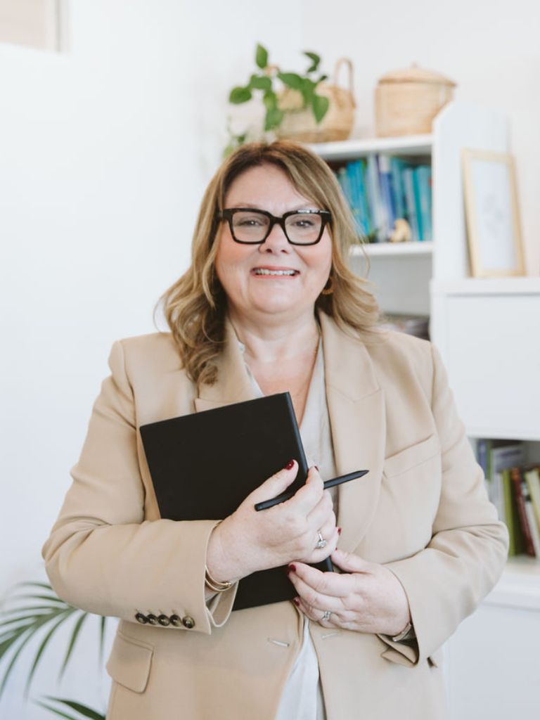 Jackie Greenwood, DHA Counsellor at Vivamus Dubai UAE in office